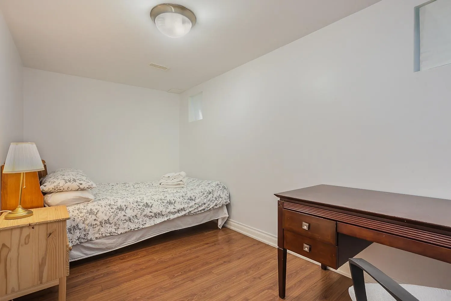 Longwood Guesthouse Toronto